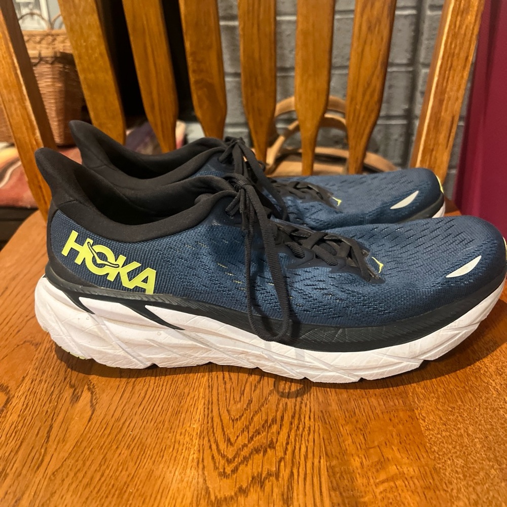Size 9.5D - Hoka One One Clifton 8 Blue Coral Butterfly